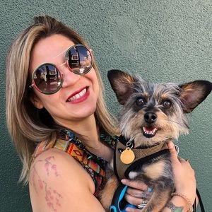 Meet your Posher, Jennifer